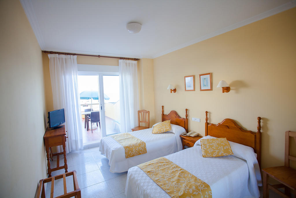 Hotel Martin Esperanza Portonovo Ruang foto