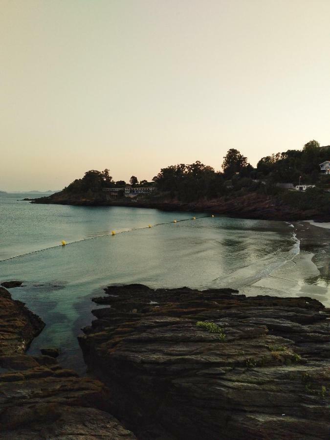 Hotel Martin Esperanza Portonovo Bagian luar foto